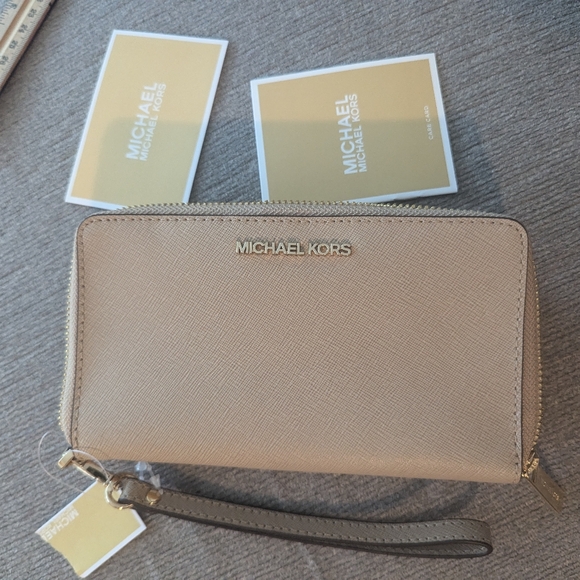 Michael kors jet set travel Mo Za Phone HLDR Leather bisque - Picture 6 of 6